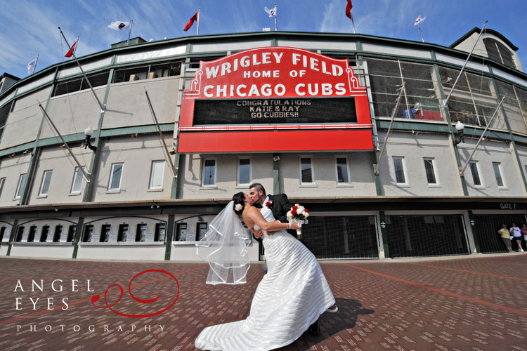 wrigley-field-wedding-1