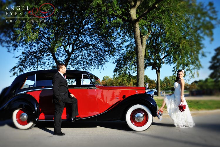 Hilton Rosemont O'Hare Chicago wedding North avenue beach wedding party black and red colors old classic car birdcage veil (9)
