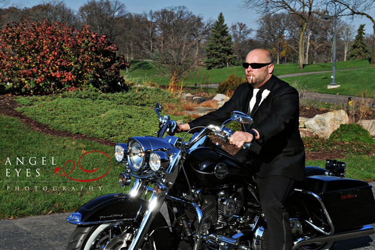 Eaglewood Resort & Spa Itasca, Illinois wedding fun Harley Davidson Bride and Groom unique photos first look (16)