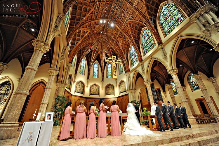 Holy Name Cathedral Chicago wedding Millenium Park Michigan avenue (2)