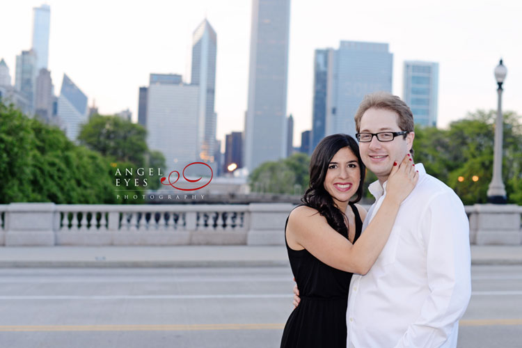 Chicago engagement photos, Buckingham fountain downtown, pets dogs family photography (10)