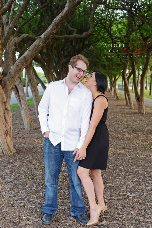 Chicago engagement photos, Buckingham fountain downtown, pets dogs family photography (8)