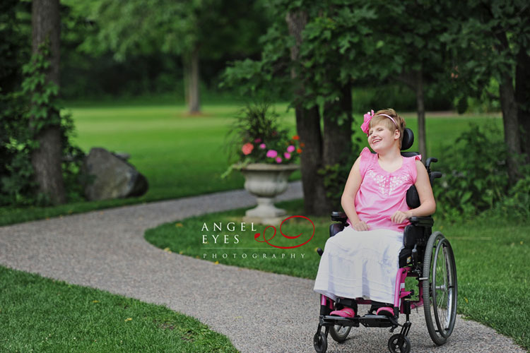 Special needs model, fashion photography,   Chicago portait photographer,  Cortney (1)