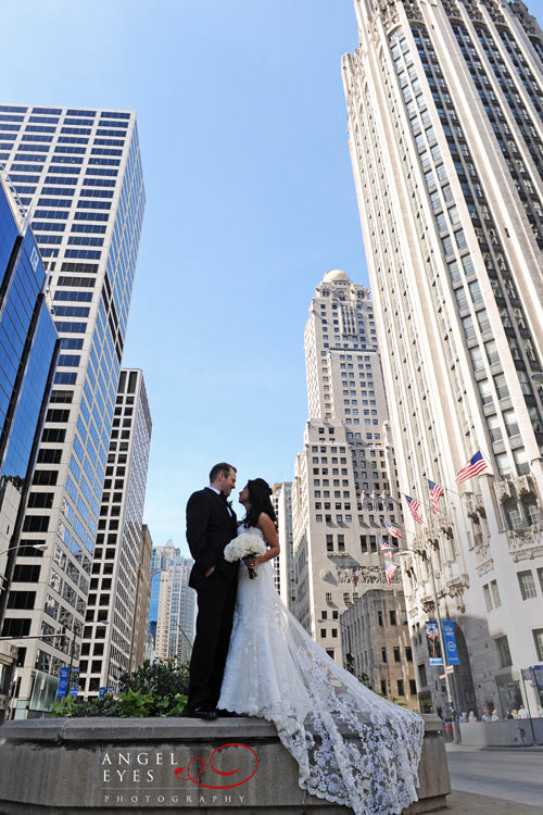 The Metropolitan Club at  Willis-Sears Tower Chicago downtown wedding (11)