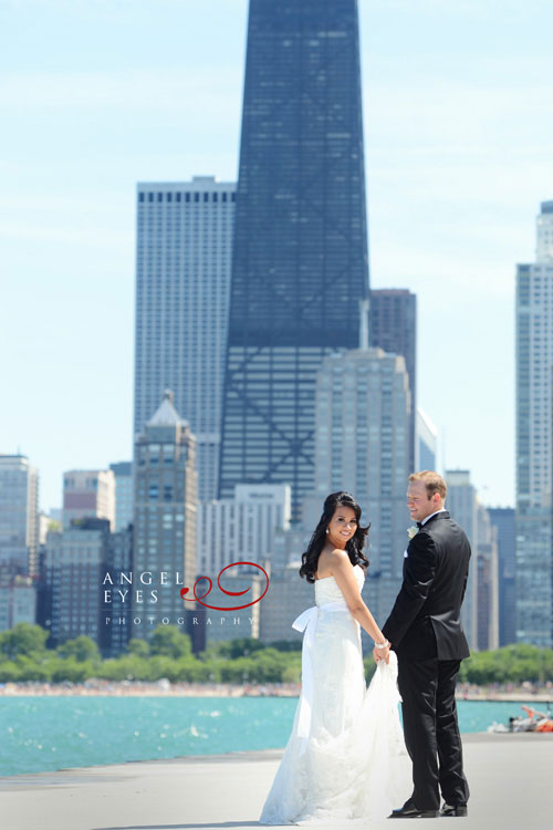 The Metropolitan Club at  Willis-Sears Tower Chicago downtown wedding (35)