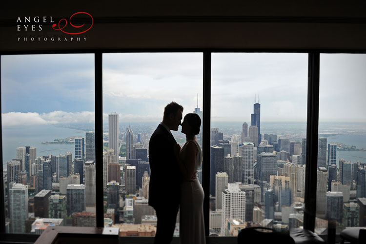 The Signature room at the 95th,  John Hancock Tower,  Chicago downtown skyline wedding photos  (22)
