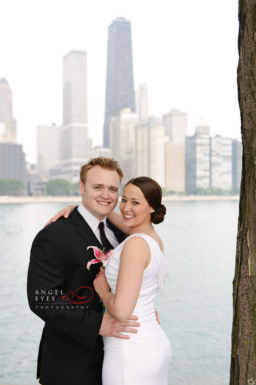 The Signature room at the 95th,  John Hancock Tower,  Chicago downtown skyline wedding photos  (25)