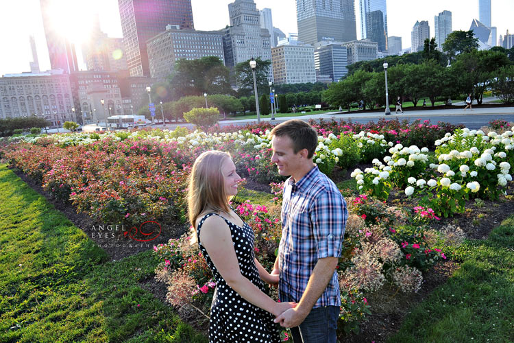 Engagement photos, Chicago Buckingham Fountain, skyline downtown photographer (1)