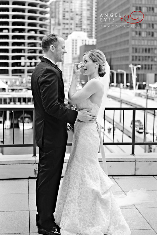 Renaissance Chicago Downtown Hotel wedding planning, Chicago wedding photographer (35)