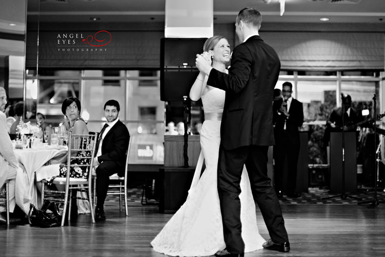 Renaissance Chicago Downtown Hotel wedding planning, Chicago wedding photographer (30)