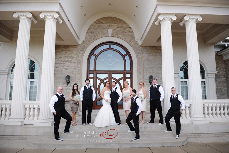 Acquaviva-Winery-wedding,-outdoor--ceremony-reception,-vineyard-Illinois