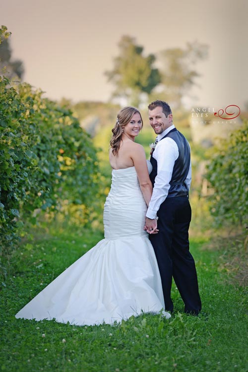 Acquaviva Winery wedding, outdoor  suburban ceremony reception, vineyard Illinois (37)