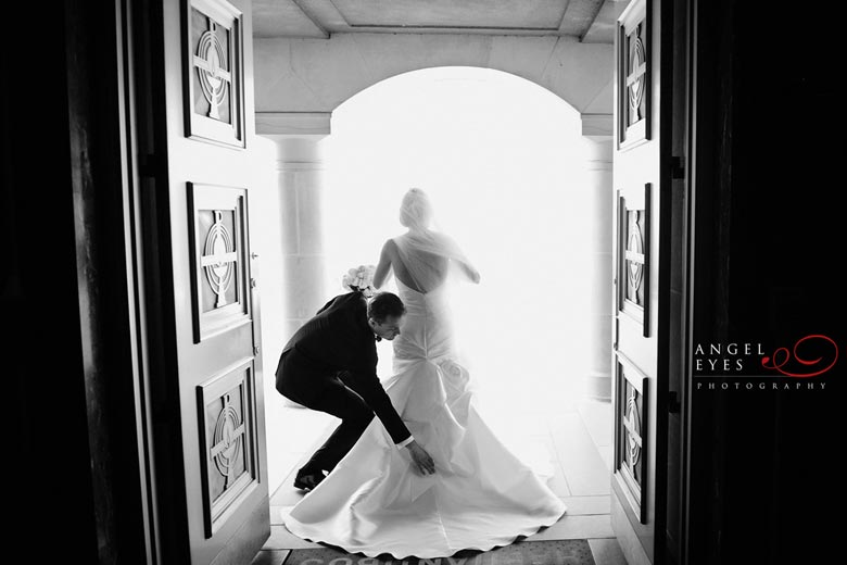 Black and white photojournalistic B&W photos, Saints Faith Hope and Charity, Winnetka wedding (1)