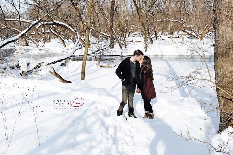 Chicago winter engagement session, wedding photographer Angel eyes photography (6)