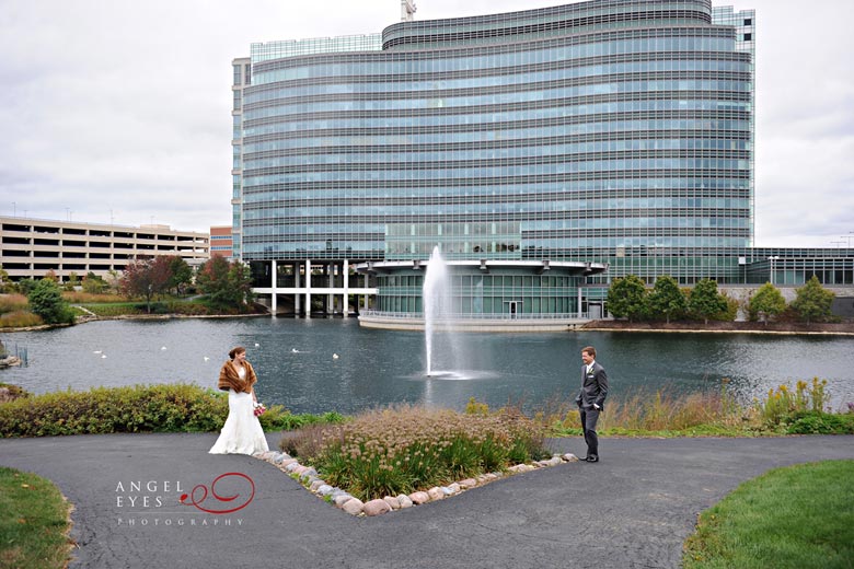 Esplanade Lakes by Doubletree wedding photos, Chicago suburban photographer (6)