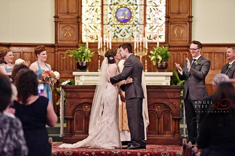 Church of Our Saviour Chicago wedding ceremony (3)