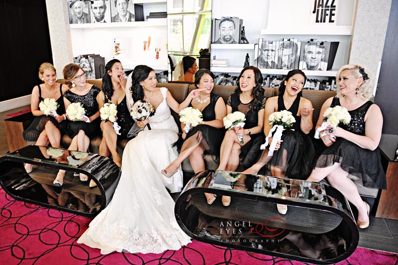 Fun-bridal-party-photos,-the-Wit-Hotel-Chicago