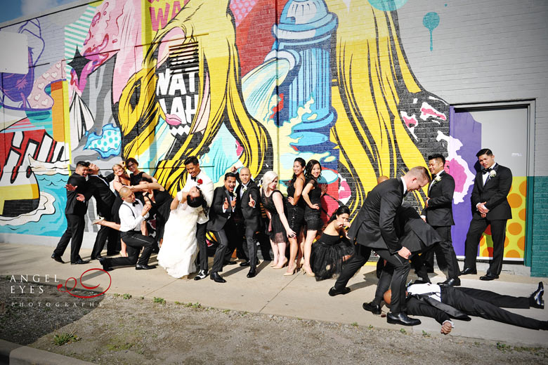 Urban wedding photos in Chicago, Fun wedding photos (12)