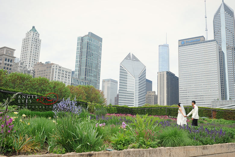Urban wedding photos in Chicago, Fun wedding photos (2)