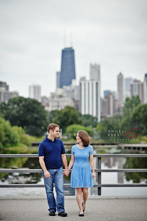 Lincoln Park Chicago engagement session, Chicago wedding photographer (1)