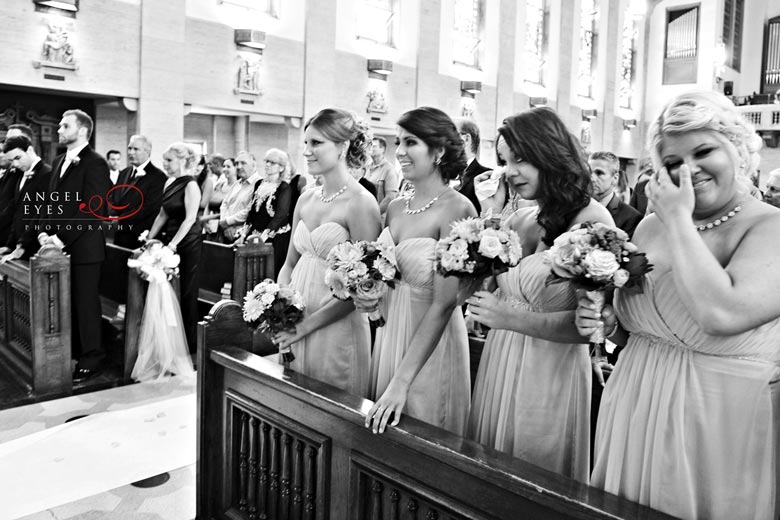 Our Lady of Victory Catholic Church, Chicago wedding photos (14)