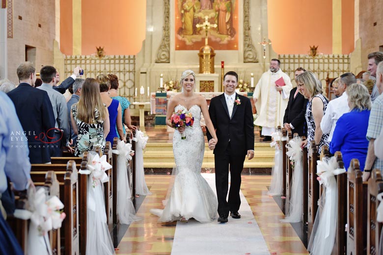 Our Lady of Victory Catholic Church, Chicago wedding photos (8)