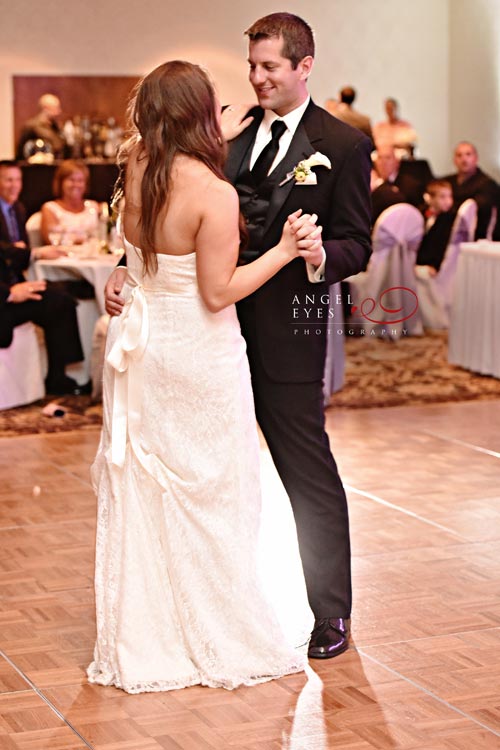 Elements Conference & Banquet Center wedding reception photos (5)