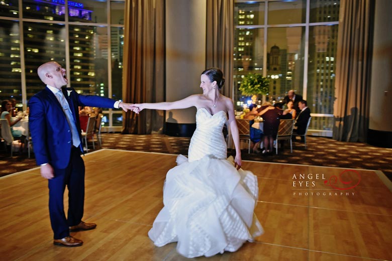 Trump International Hotel & Tower Chicago wedding reception downtown, first dance (1)