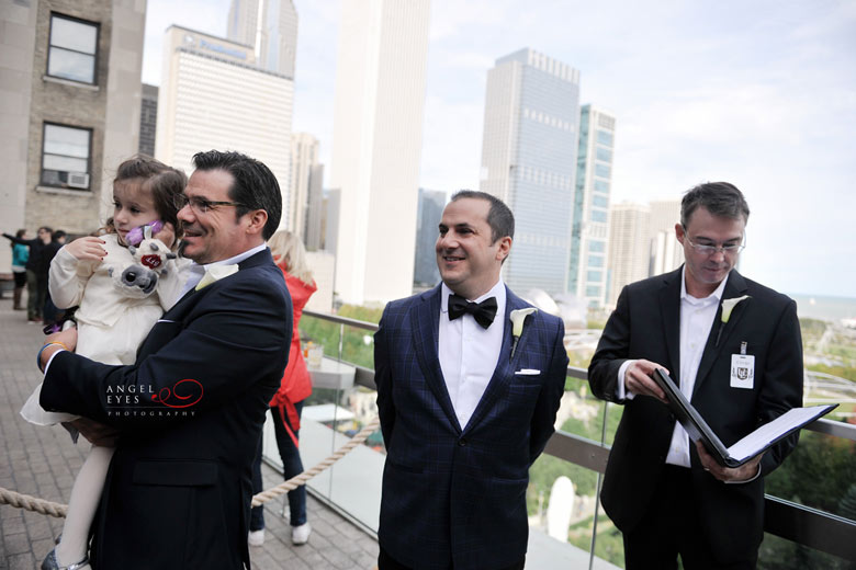 Cindy's Rooftop restaurant wedding photos, ceremony and reception with the best views in Chicago (24)
