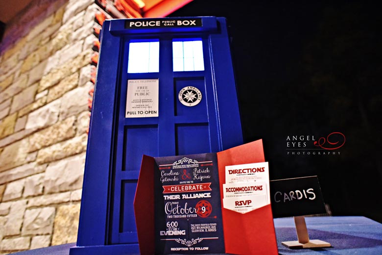 Doctor Who Themed Wedding, unique ideas for a fun wedding (3)