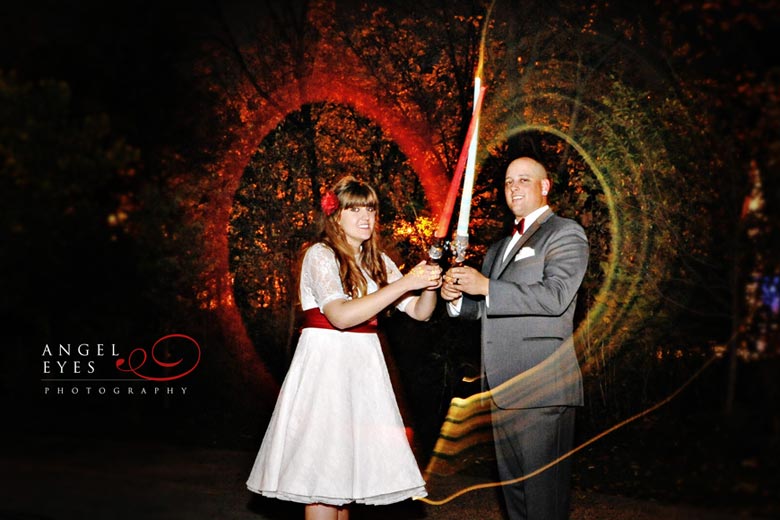 Star Wars wedding inspiration, Redfield Estate wedding in Glenview, Fun wedding photos (11)