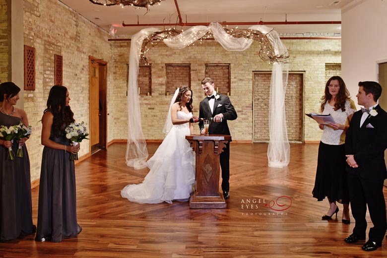 Unique wedding venue, The Starline Factory, fun wedding photos, winter wedding, Chicago wedding photographer (42)