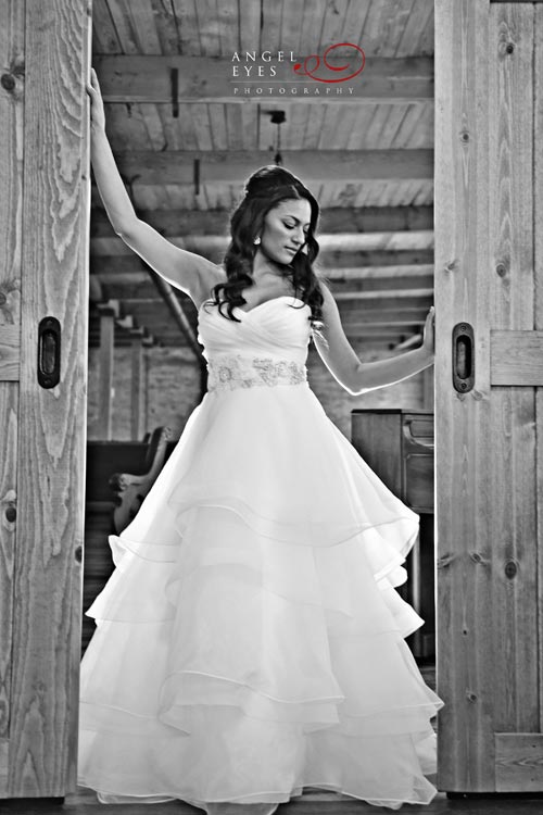 Wedding Dress by Casablanca Bridal, beautiful wedding dress, Bride with hair down (7)