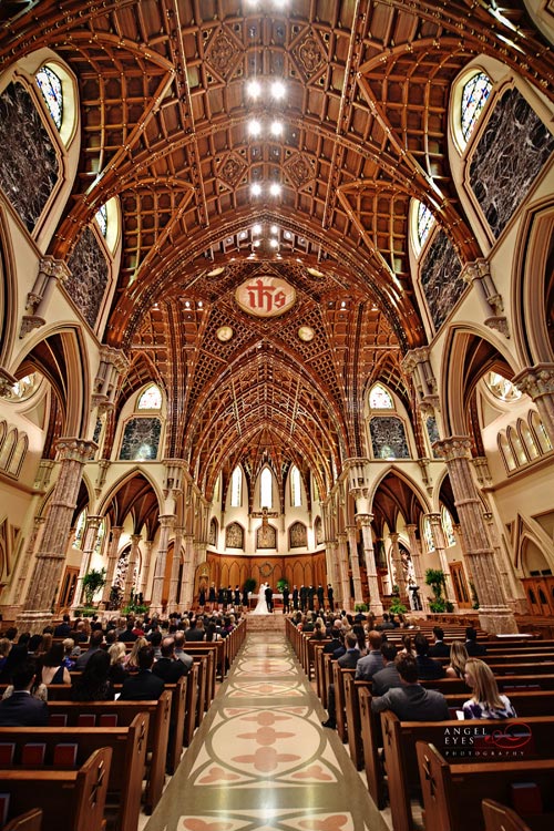 Holy Name Cathedral Chicago wedding photos, wedding photographer in Chicago (3)