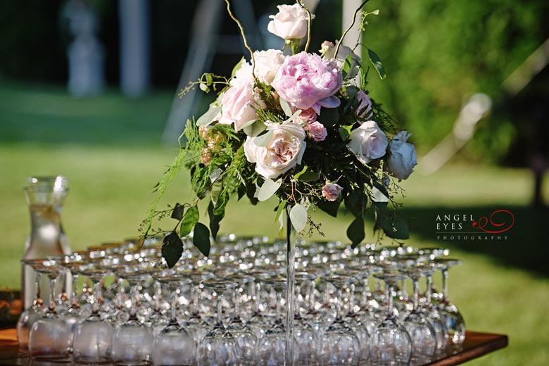 oscar-swan-wedding-in-geneva-illinois-summer-outdoor-wedding-reception-unique-oudoor-venue-5