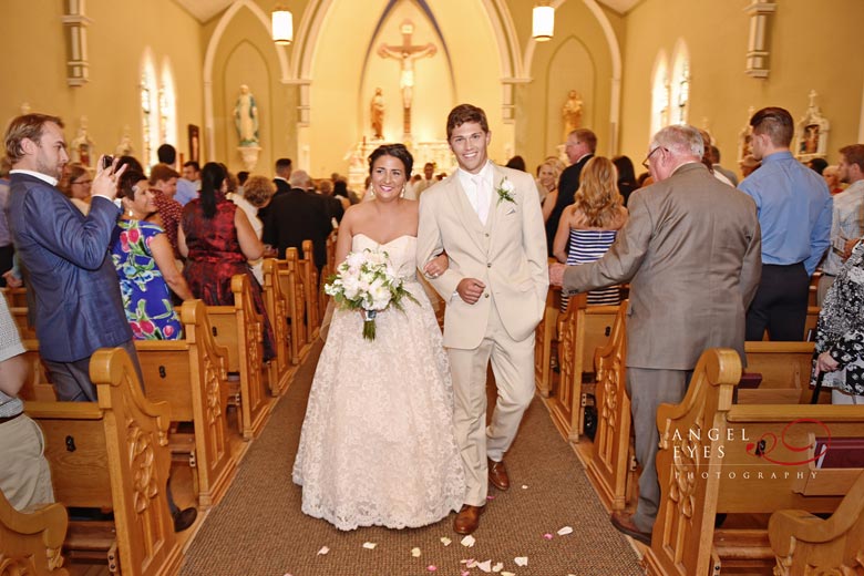 st-john-the-baptist-catholic-church-somonauk-il-wedding-photos-10