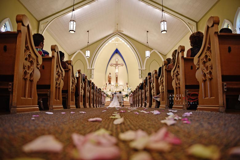 st-john-the-baptist-catholic-church-somonauk-il-wedding-photos-9