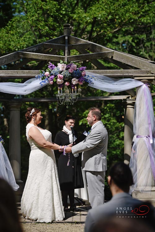 the-redfield-estate-in-glenview-wedding-photos-the-grove-unique-outdoor-summer-wedding-7