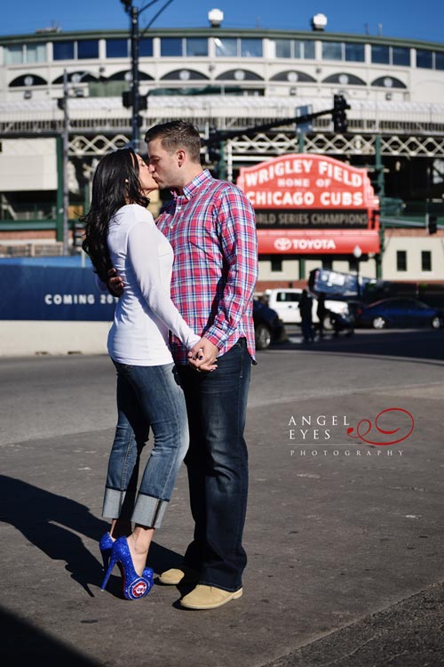 chicago-cubs-engagement-photos-wrigley-field-engagement-session-5