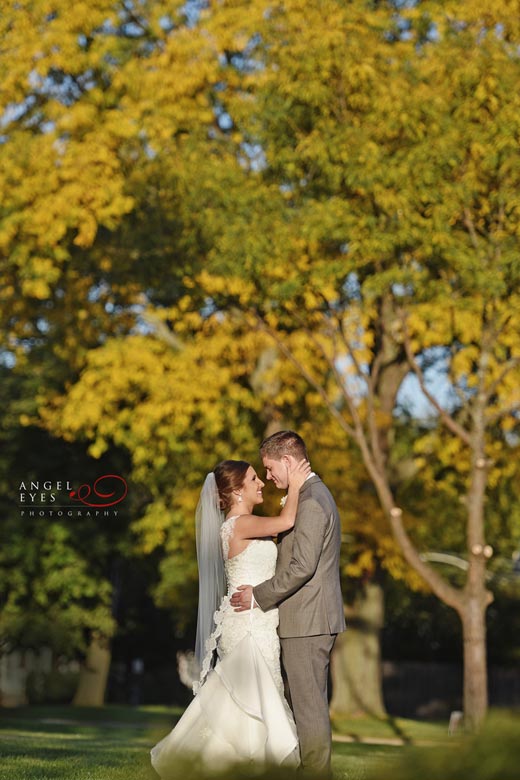 the-westin-chicago-northwest-itasca-wedding-reception-outdoor-fall-wedding-photos-chicago-photographer-15