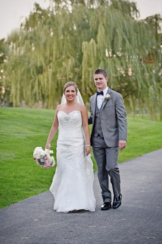 the-westin-chicago-northwest-itasca-wedding-reception-outdoor-fall-wedding-photos-chicago-wedding-photographer-b