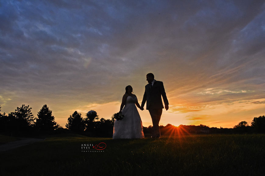 This image has an empty alt attribute; its file name is Hawthorn-Woods-Country-Club-wedding-sunset-photo.jpg
